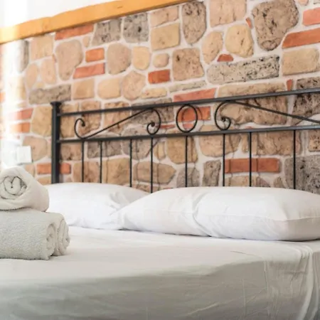 Casa Marisol Pula