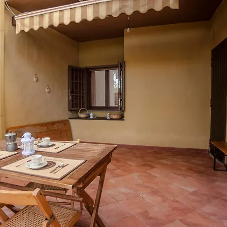 Casa Marisol Pula